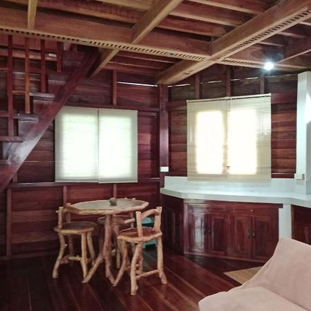 Pahiluna Guesthouse بنغلاو المظهر الخارجي الصورة