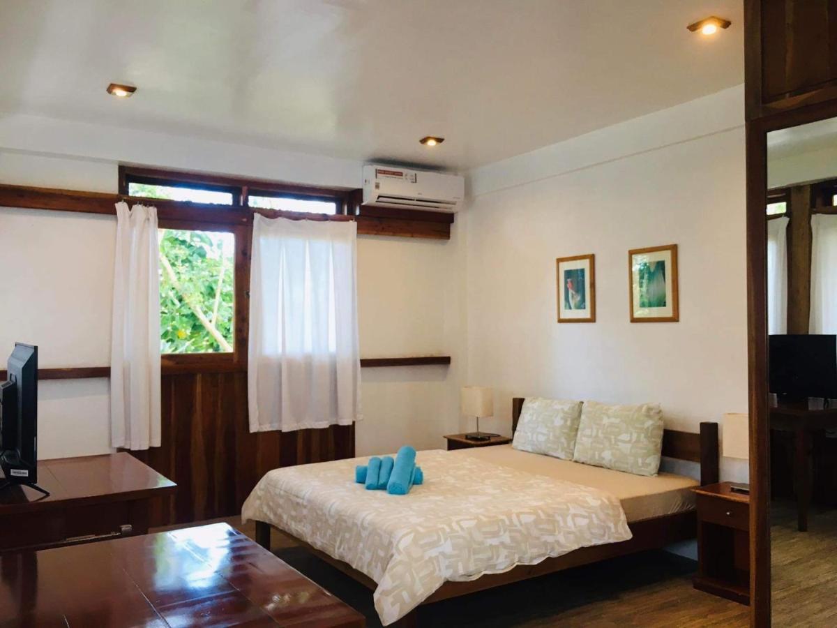 Pahiluna Guesthouse بنغلاو المظهر الخارجي الصورة