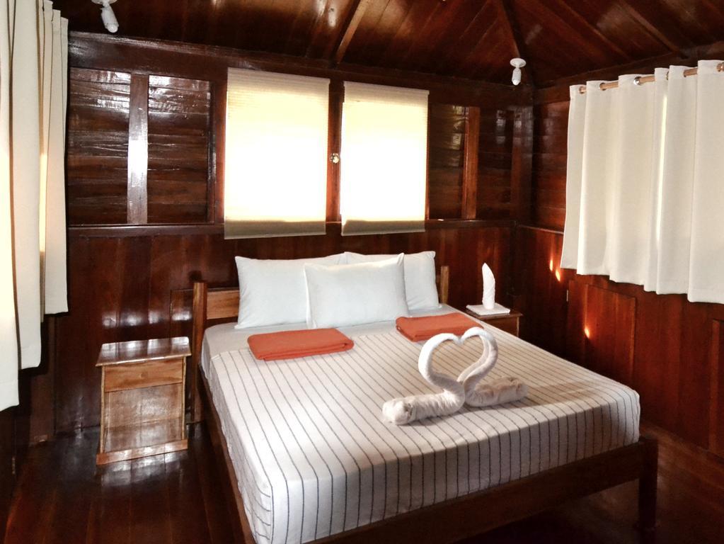 Pahiluna Guesthouse بنغلاو المظهر الخارجي الصورة