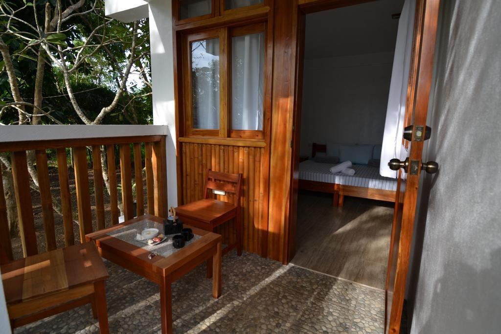 Pahiluna Guesthouse بنغلاو المظهر الخارجي الصورة