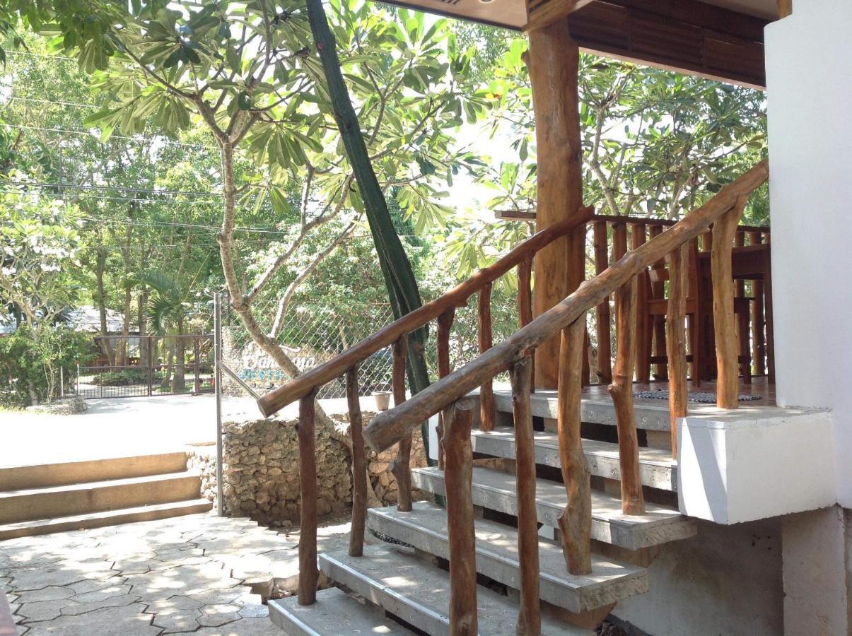 Pahiluna Guesthouse بنغلاو المظهر الخارجي الصورة