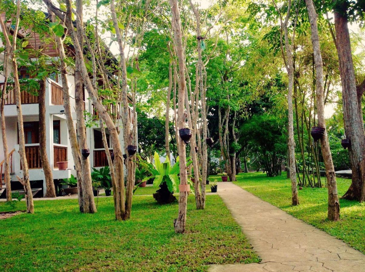 Pahiluna Guesthouse بنغلاو المظهر الخارجي الصورة